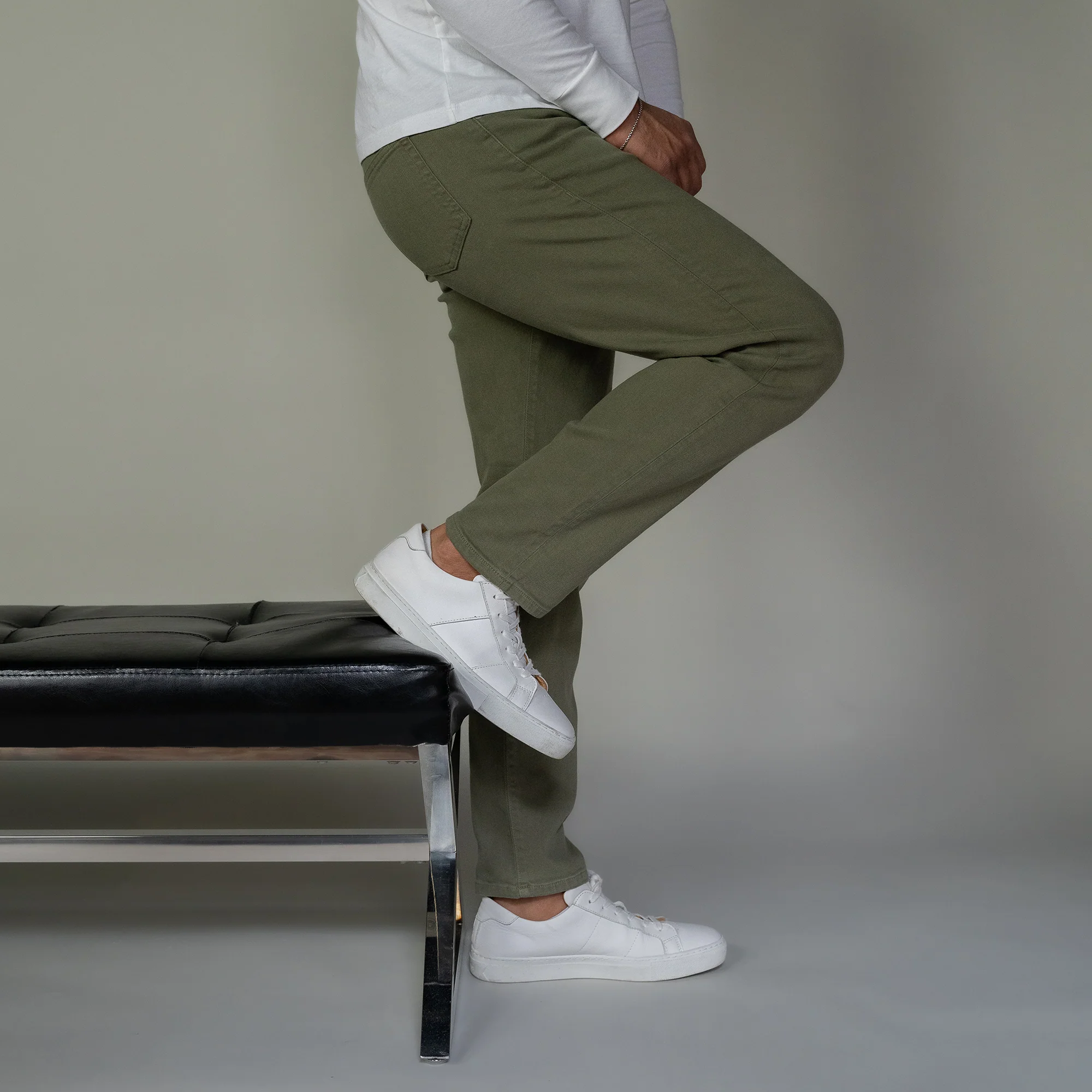 Travel Jeans Slim Fit - Olive - Image 6